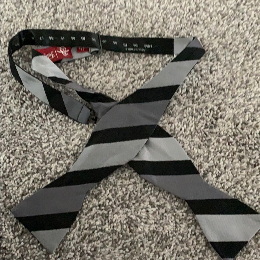 Original penguin bow tie